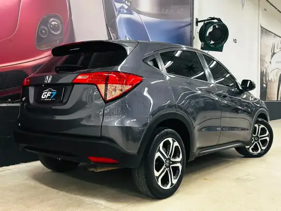 HONDA-HR-V-2016