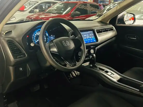 HONDA-HR-V-1.8 16V FLEX LX 4P AUTOMÁTICO HONDA-HR-V-2016