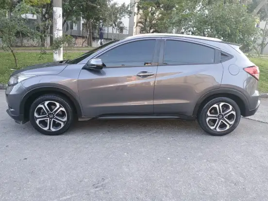 HONDA-HR-V-2017