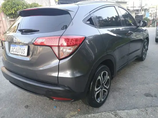 HONDA-HR-V-2017