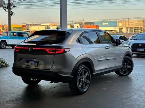 HONDA-HR-V-2023