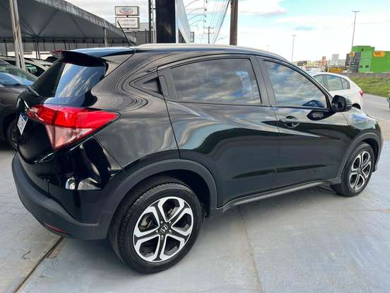 HONDA-HR-V-2017