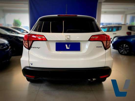 HONDA-HR-V-1.8 16V FLEX LX 4P AUTOMÁTICO HONDA-HR-V-2015