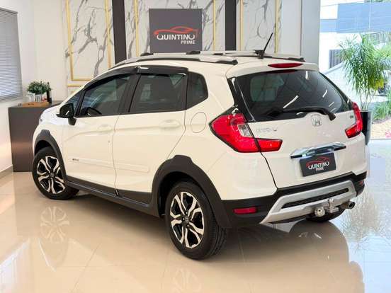 HONDA-WR-V-2017