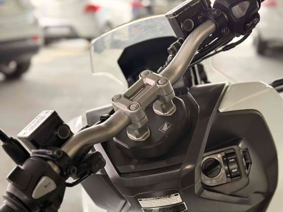 HONDA-ADV-2022