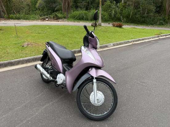 HONDA-BIZ 125 ES-2011