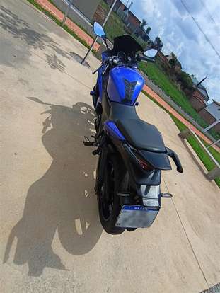 HONDA-CBR 250R-2012