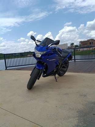 HONDA-CBR 250R-2012