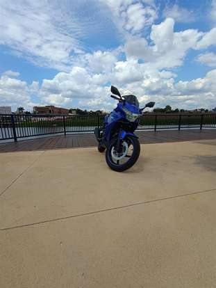 HONDA-CBR 250R-2012