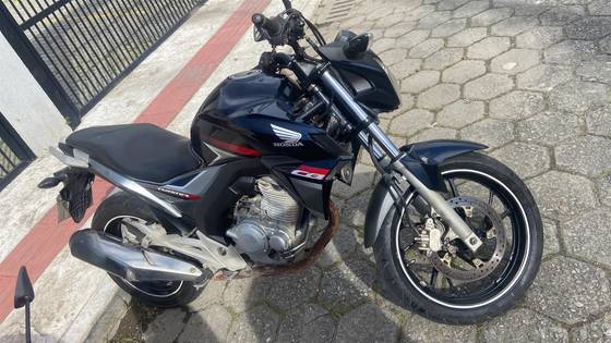HONDA CB TWISTER 