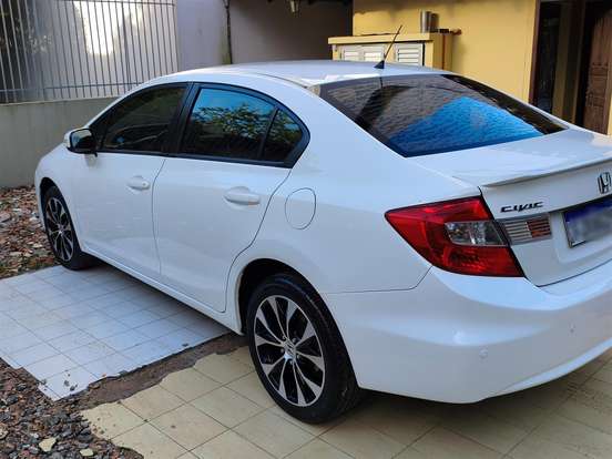 HONDA-CIVIC-2015