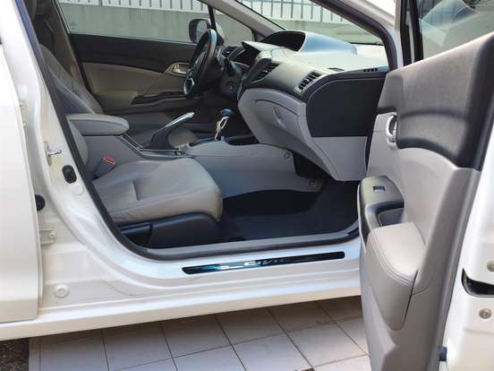 HONDA-CIVIC-2015