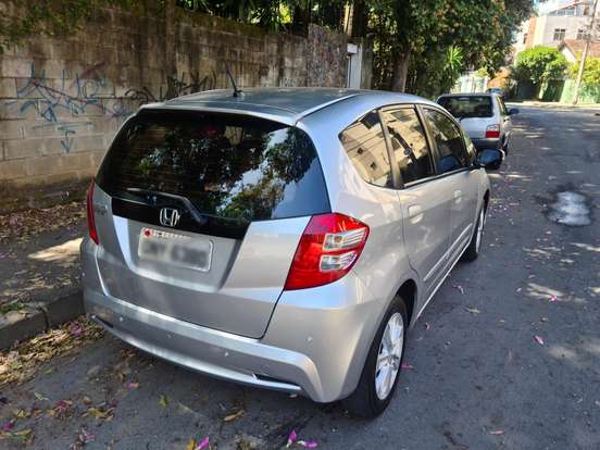 HONDA-FIT-2013