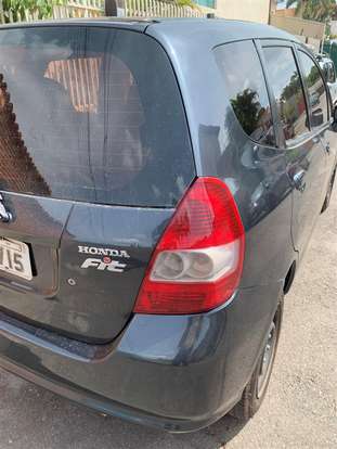 HONDA-FIT-1.4 LX 8V GASOLINA 4P MANUAL HONDA-FIT-2004