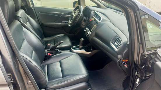 HONDA-FIT-2016