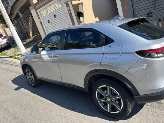 HONDA-HR-V-2023