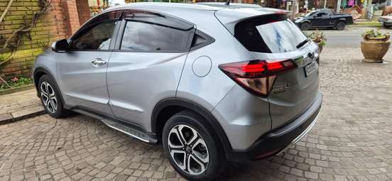 HONDA-HR-V-1.8 16V FLEX TOURING 4P AUTOMÁTICO HONDA-HR-V-2018