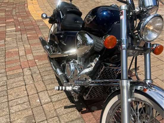 HONDA-SHADOW 600C VT HONDA-SHADOW 600C VT-2002