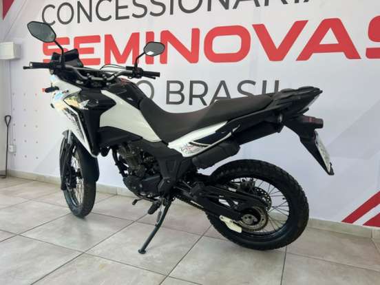 HONDA-XRE 300 SAHARA-2024