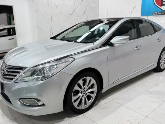 HYUNDAI-AZERA-3.0 MPFI GLS V6 24V GASOLINA 4P AUTOMÁTICO HYUNDAI-AZERA-2011