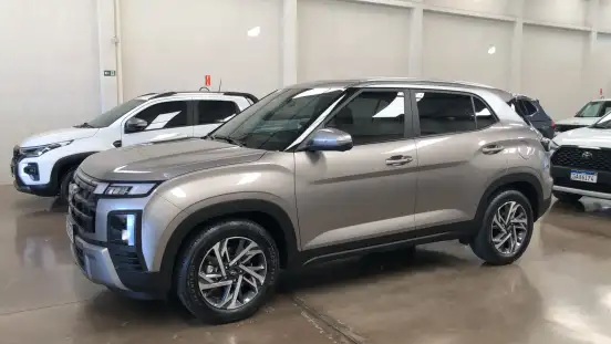 HYUNDAI-CRETA-2024