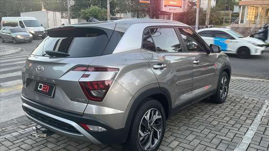HYUNDAI-CRETA-2022