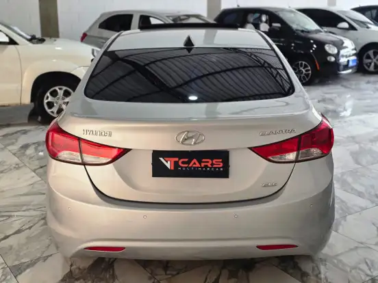 HYUNDAI-ELANTRA-2011