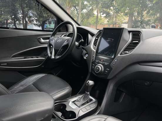 HYUNDAI-GRAND SANTA FÉ-3.3 MPFI V6 4WD GASOLINA 4P AUTOMÁTICO HYUNDAI-GRAND SANTA FÉ-2015