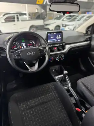 HYUNDAI-HB20-2025