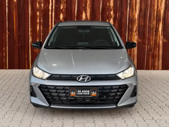 HYUNDAI-HB20-2023