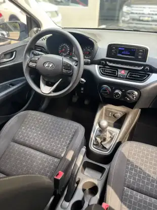 HYUNDAI-HB20-2022