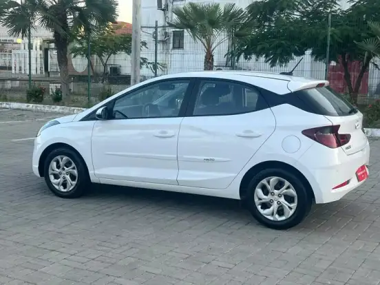 HYUNDAI-HB20-2022