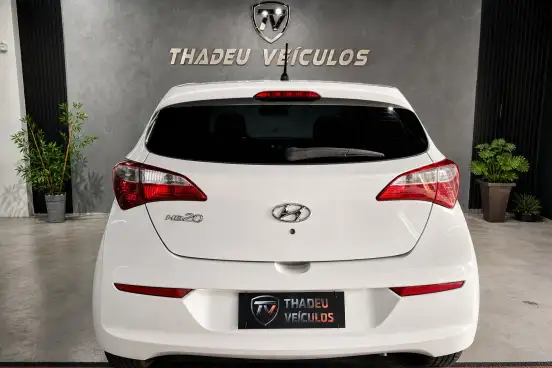 HYUNDAI-HB20-2017