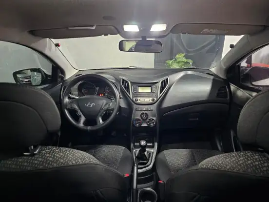 HYUNDAI-HB20-1.0 5 ANOS 12V FLEX 4P MANUAL HYUNDAI-HB20-2017