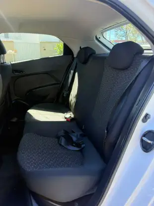 HYUNDAI-HB20-2016