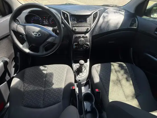 HYUNDAI-HB20-1.0 COMFORT PLUS 12V FLEX 4P MANUAL HYUNDAI-HB20-2016
