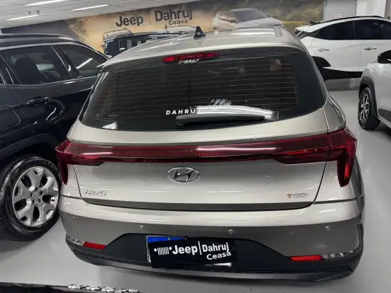HYUNDAI-HB20-2023