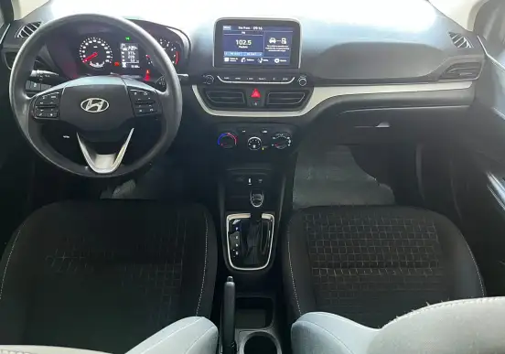 HYUNDAI-HB20-2023
