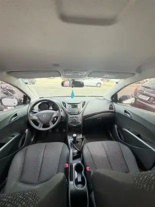 HYUNDAI-HB20-2019