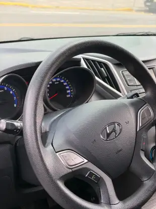 HYUNDAI-HB20-2019