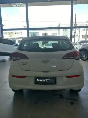 HYUNDAI-HB20-2016