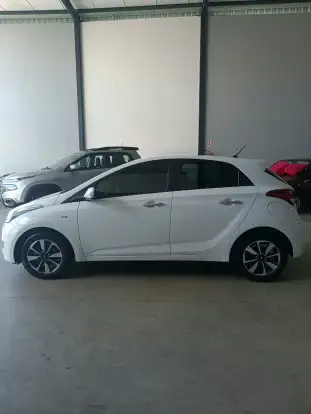HYUNDAI-HB20-1.6 OCEAN 16V FLEX 4P MANUAL HYUNDAI-HB20-2016