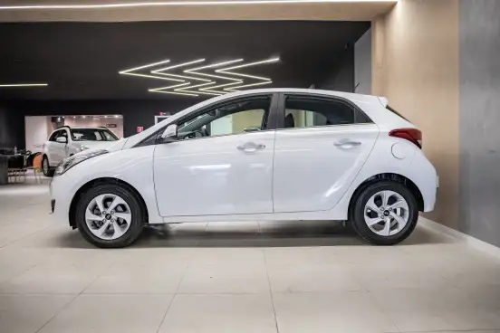 HYUNDAI-HB20-1.6 PREMIUM 16V FLEX 4P AUTOMÁTICO HYUNDAI-HB20-2017