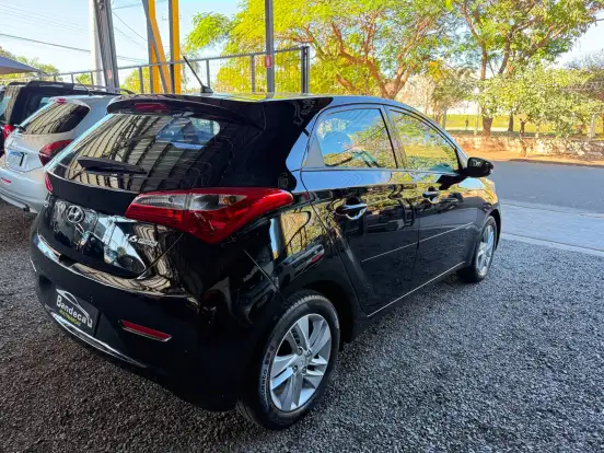 HYUNDAI-HB20-1.6 PREMIUM 16V FLEX 4P MANUAL HYUNDAI-HB20-2013