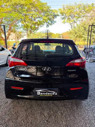 HYUNDAI-HB20-2013