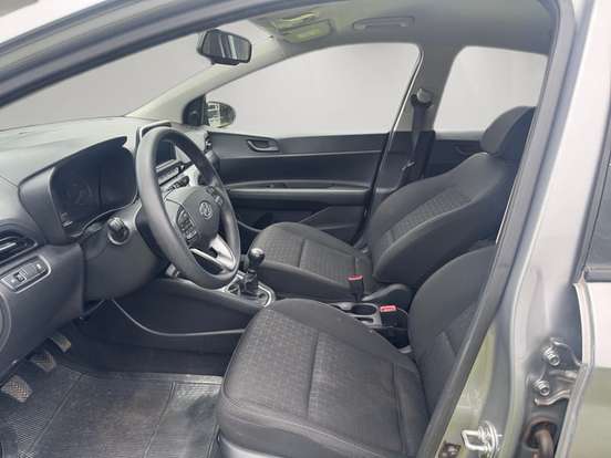 HYUNDAI-HB20-2025
