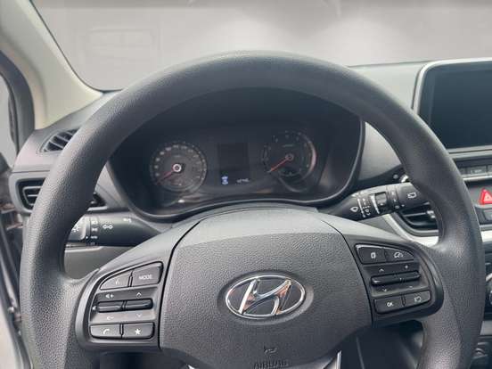 HYUNDAI-HB20-2025
