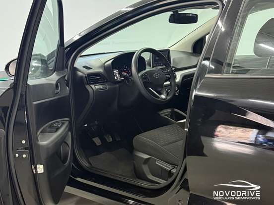 HYUNDAI-HB20-2023