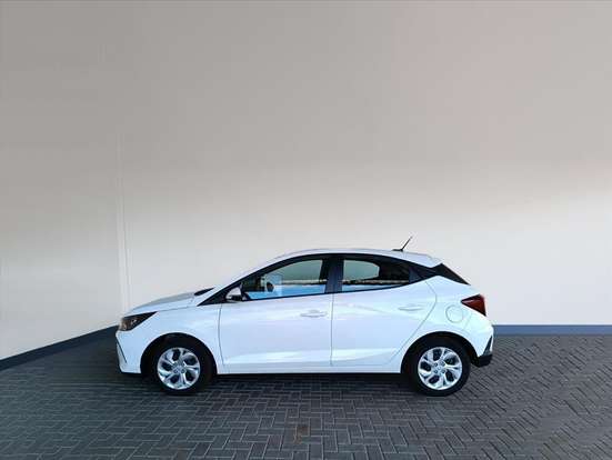 HYUNDAI-HB20-2024