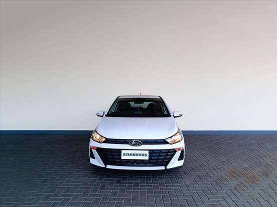 HYUNDAI-HB20-2024